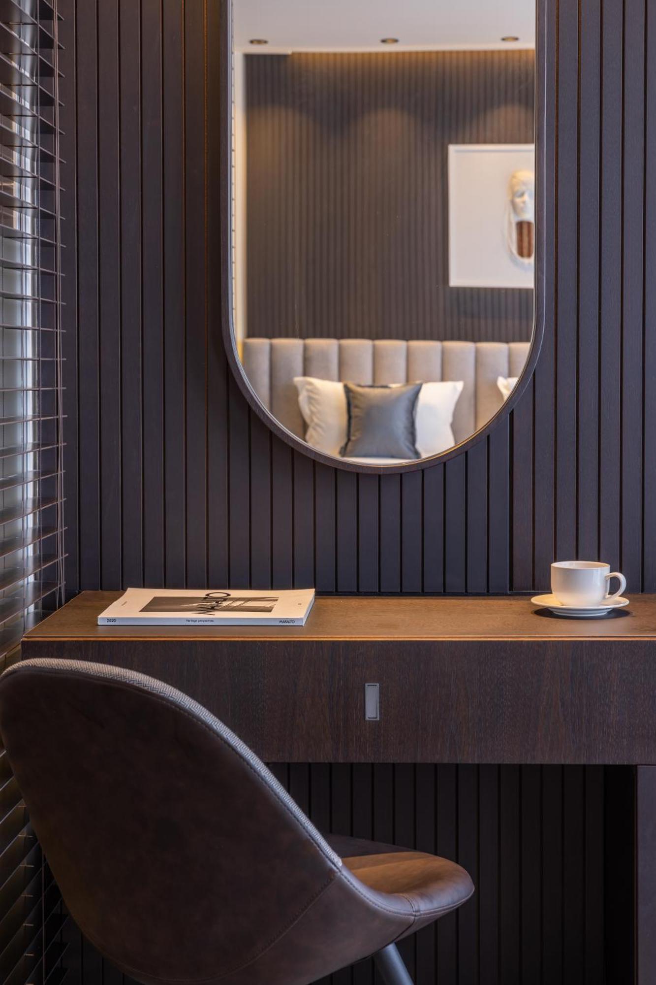 Derand Hotel Приштина Экстерьер фото