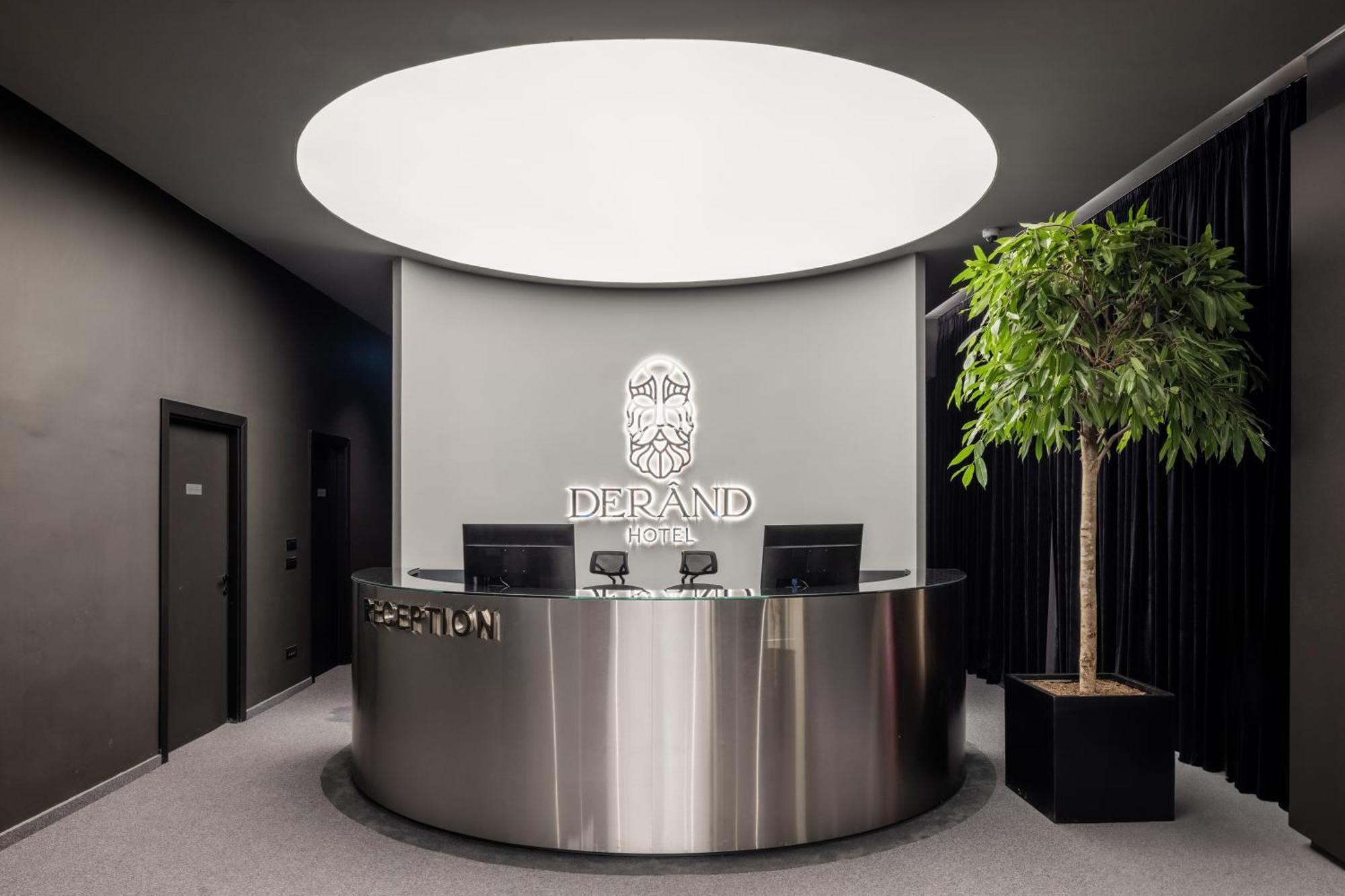 Derand Hotel Приштина Экстерьер фото