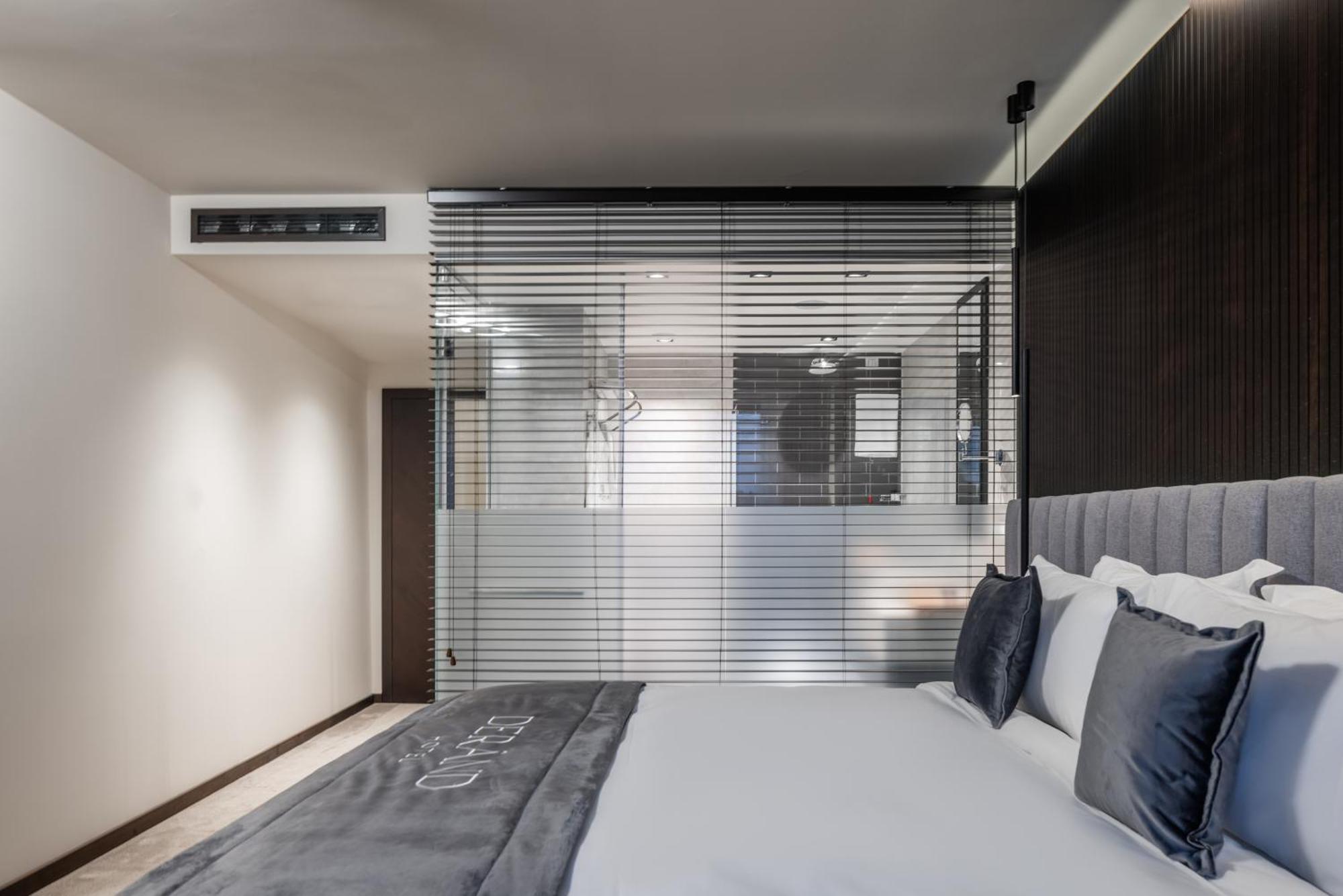 Derand Hotel Приштина Экстерьер фото