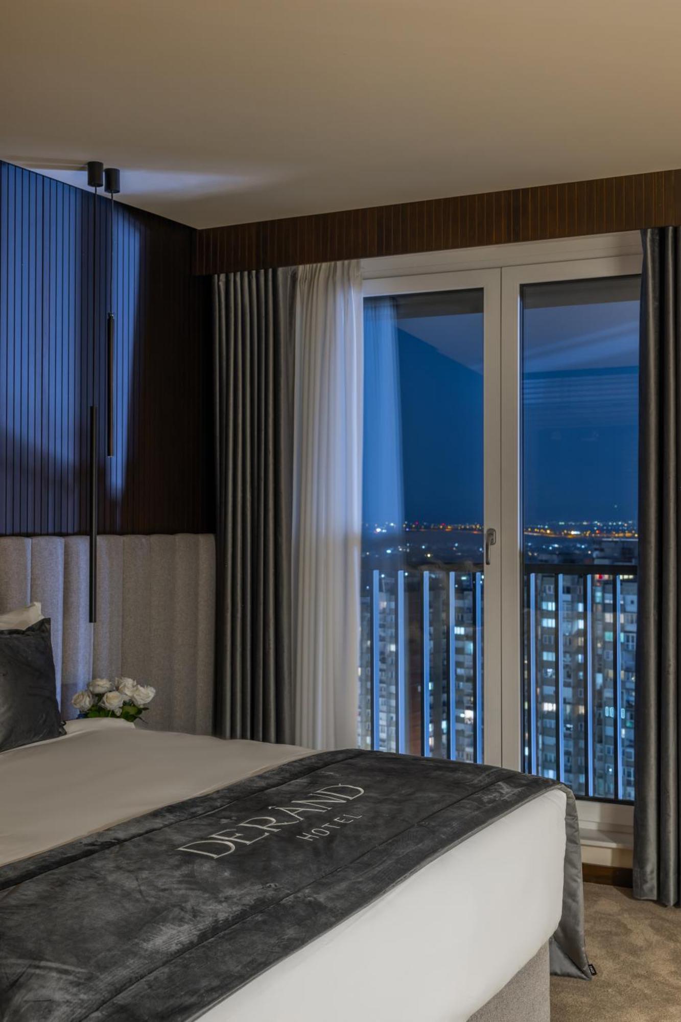 Derand Hotel Приштина Экстерьер фото